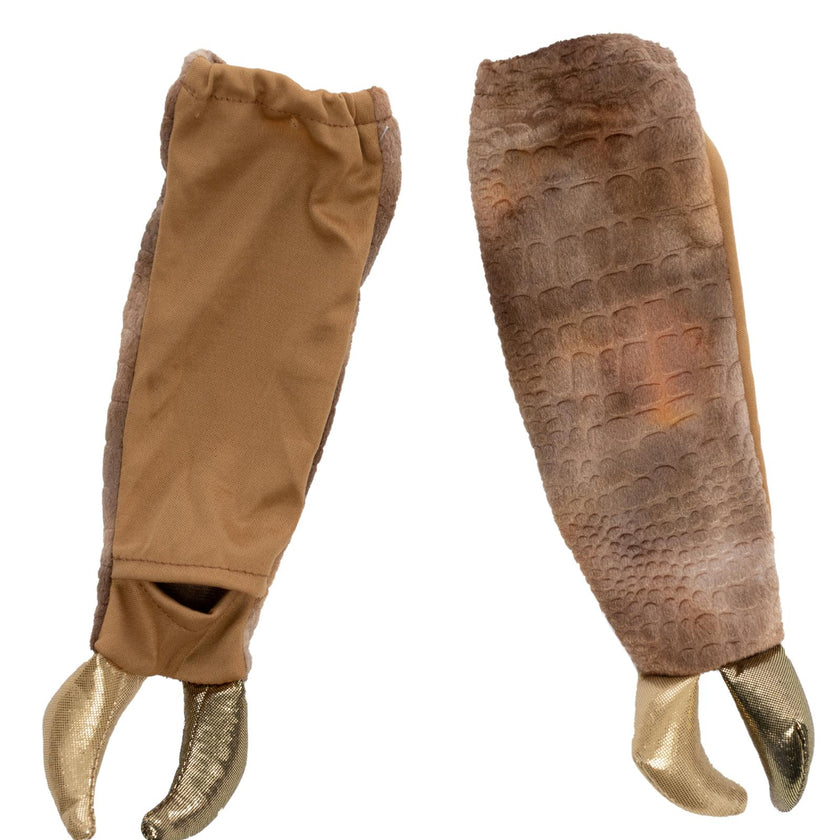 Grandasaurus Triceratops Cape with Claws
