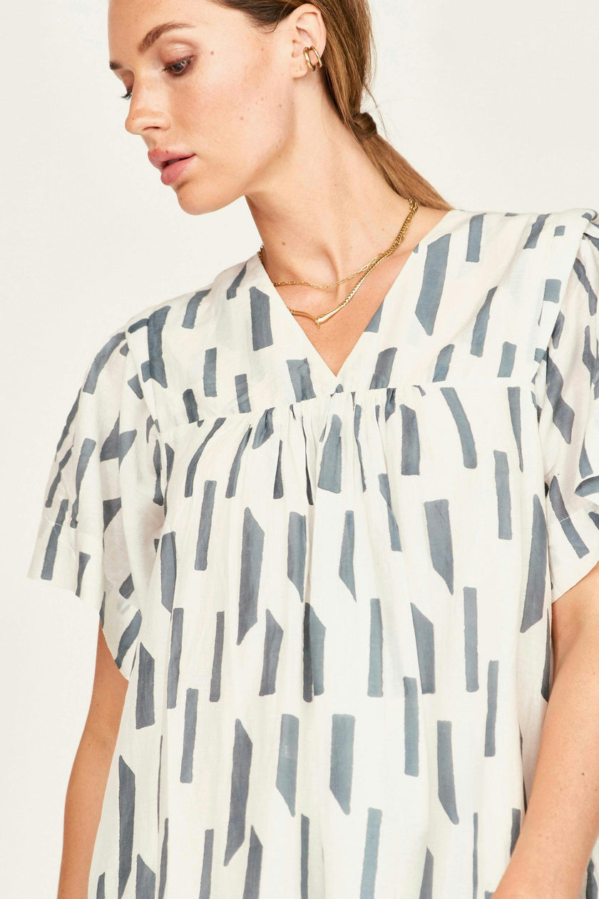 Belem Dress in White Rainfall