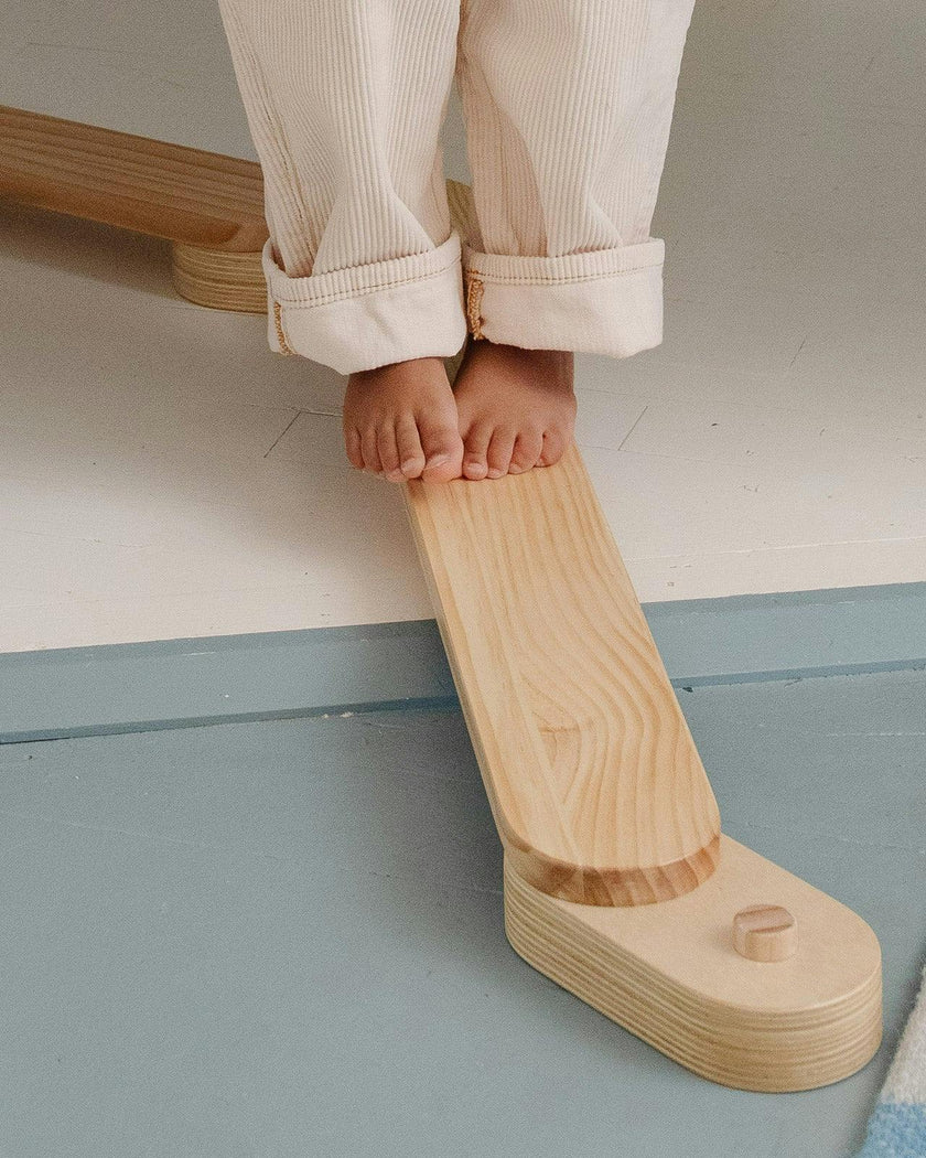 Acrobat Balance Beam