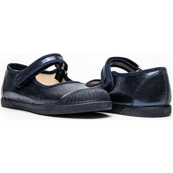 Mika Navy