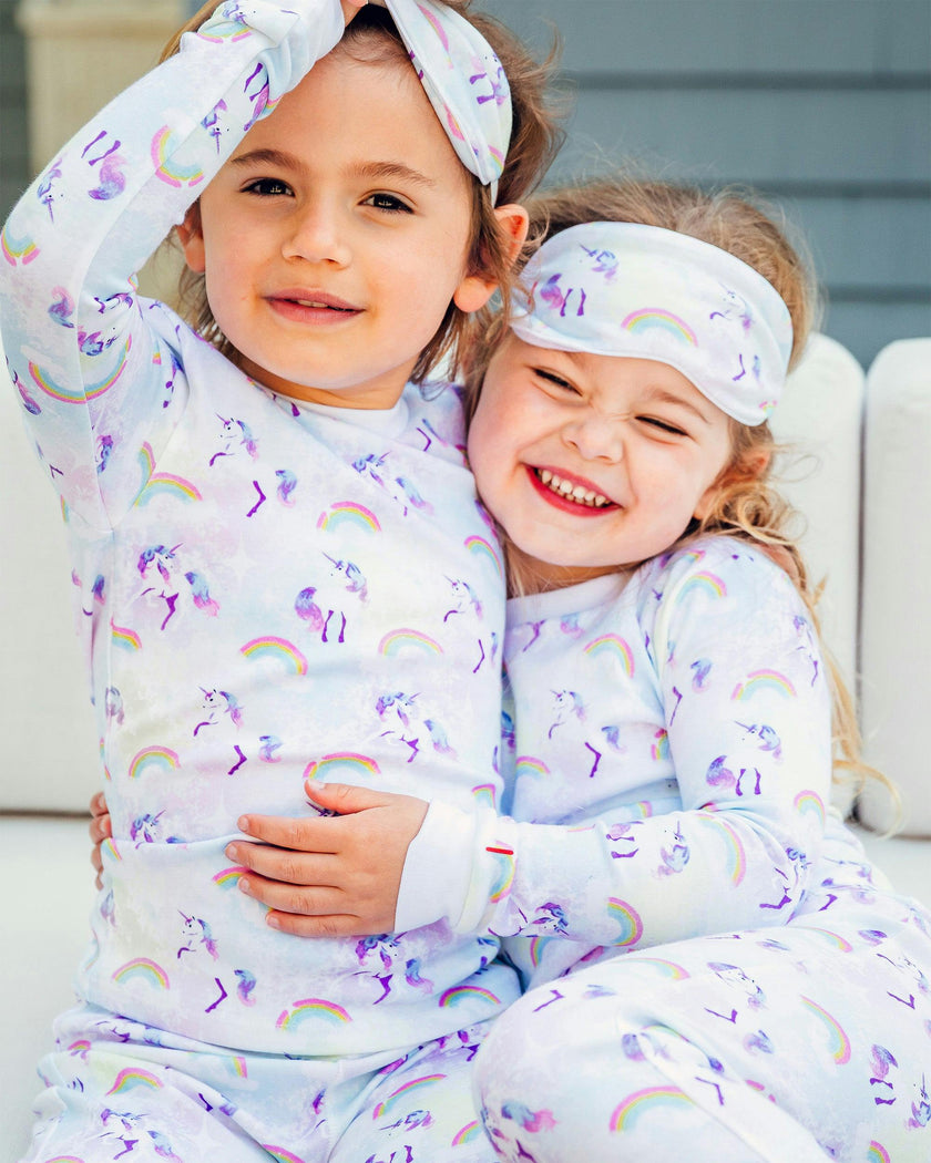 The Organic Long Sleeve Pajama Set [Unicorns and Rainbows]
