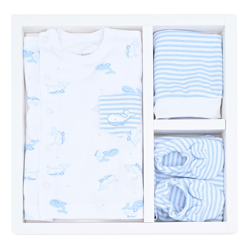 Blue Whale Baby 5 Piece Newborn Set