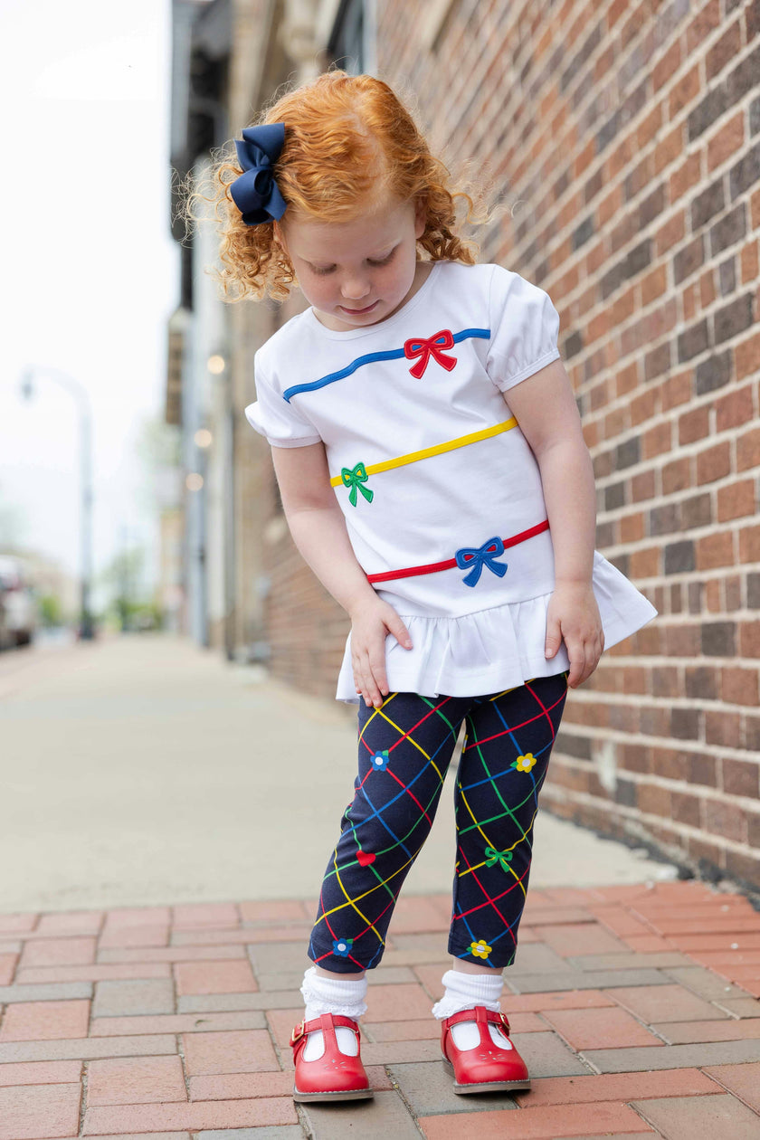 Knit Tunic & Printed Capri Leggings