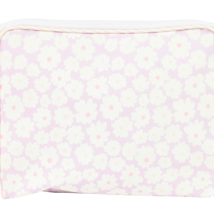 The Go Bag in Lavender Daisies