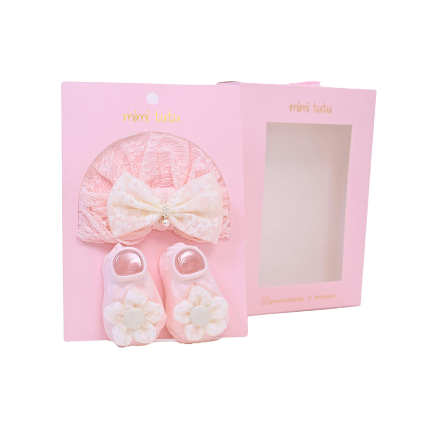 Bow & Bloom Baby Hat Gift Set