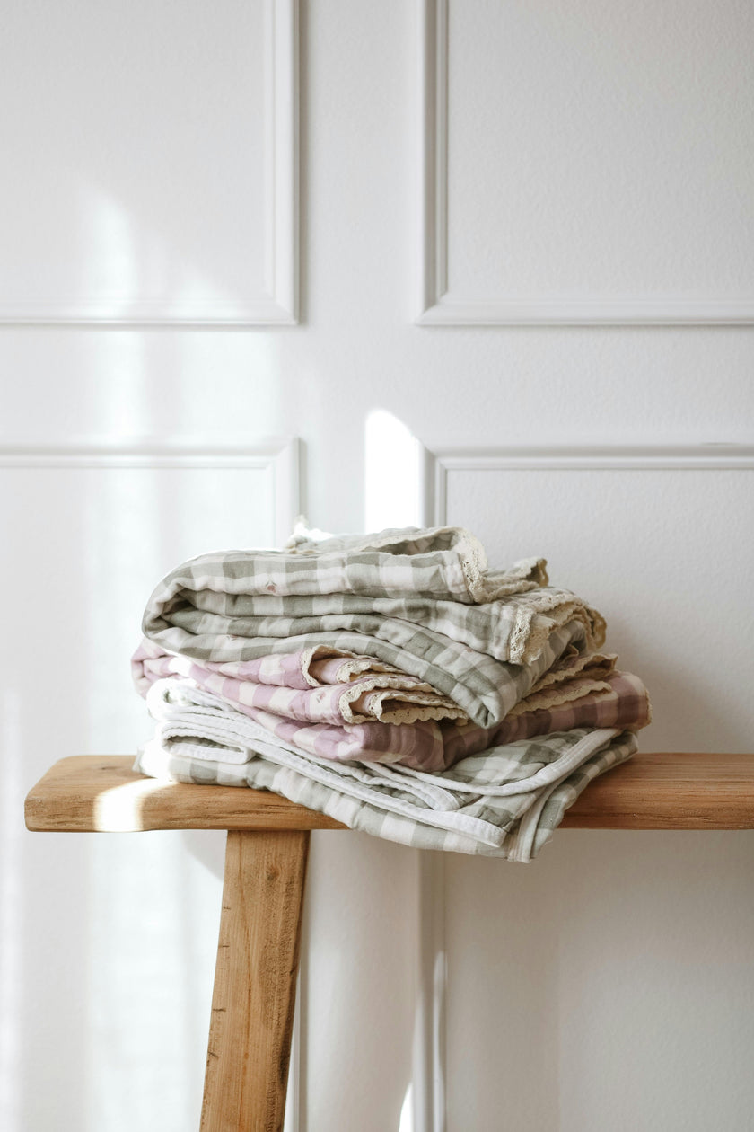 Evergreen Gingham QUILTED 6 Layer Gauze Blanket