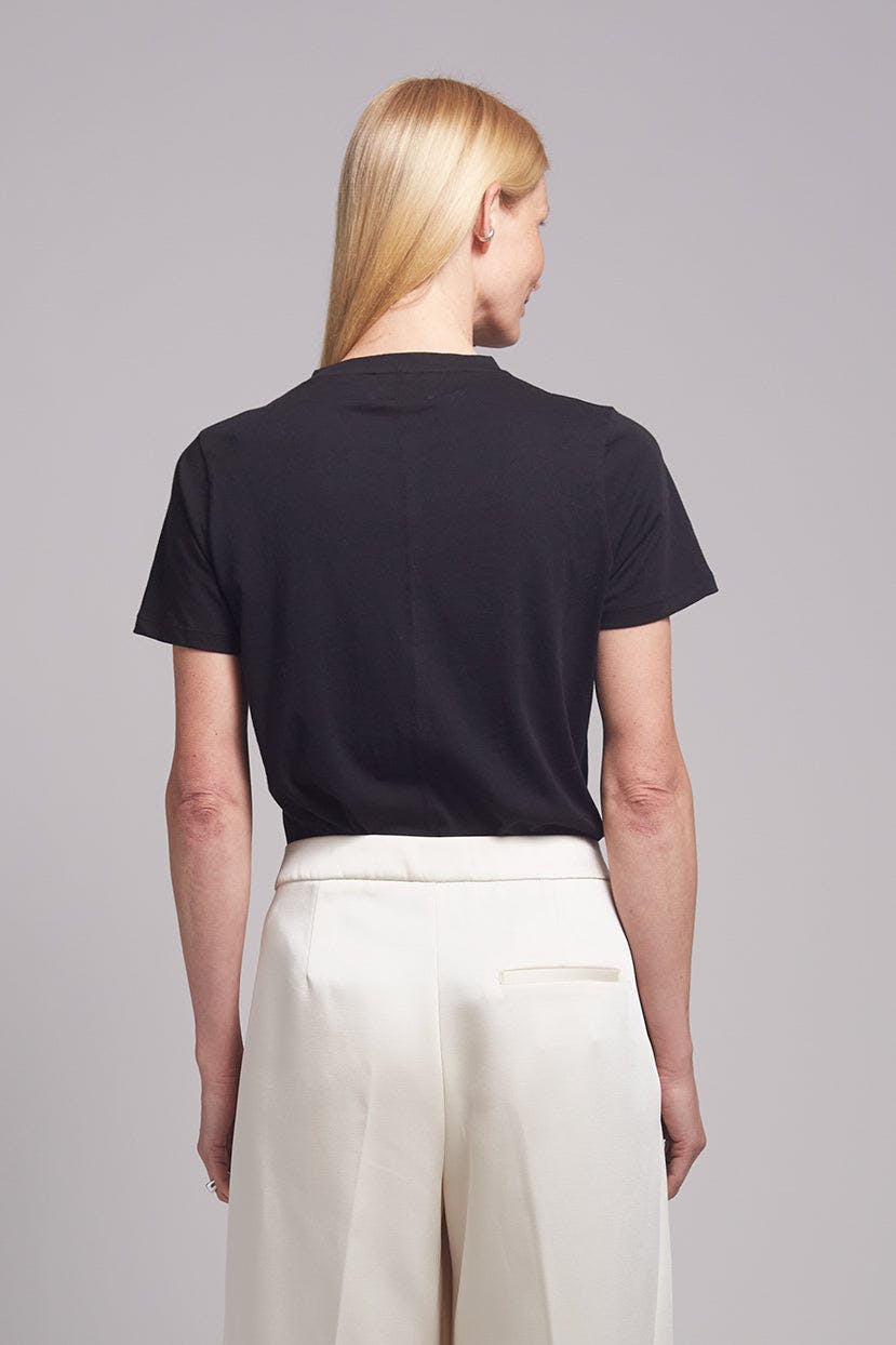 LARA CREW T-SHIRT | BLACK