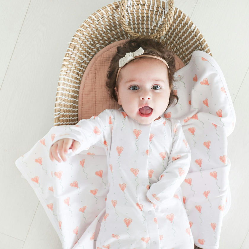 White Heart Balloon Blanket