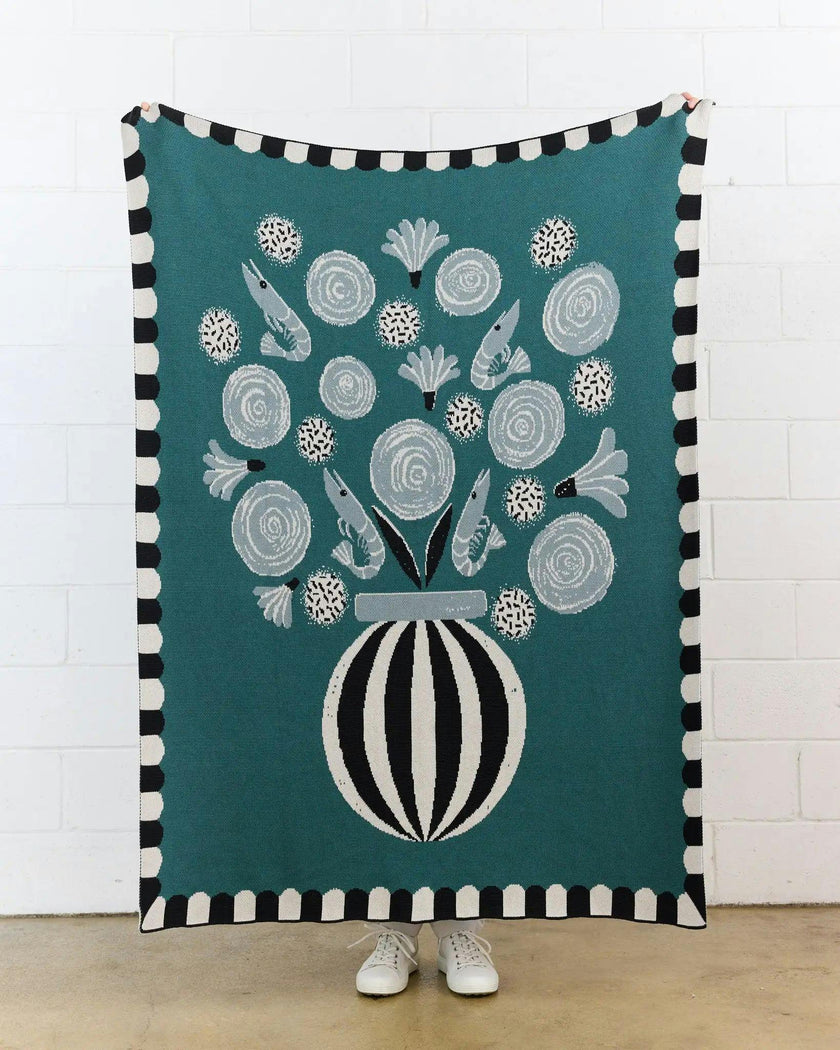 Le Bouquet Knit Blanket