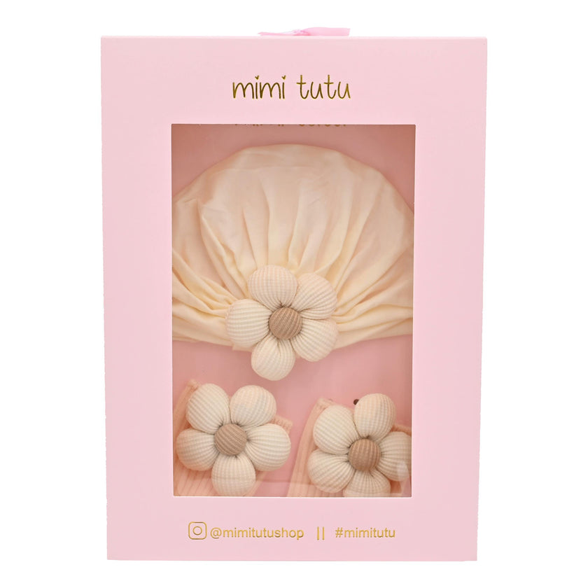 Beige Flower Pastel Accent Gift Set