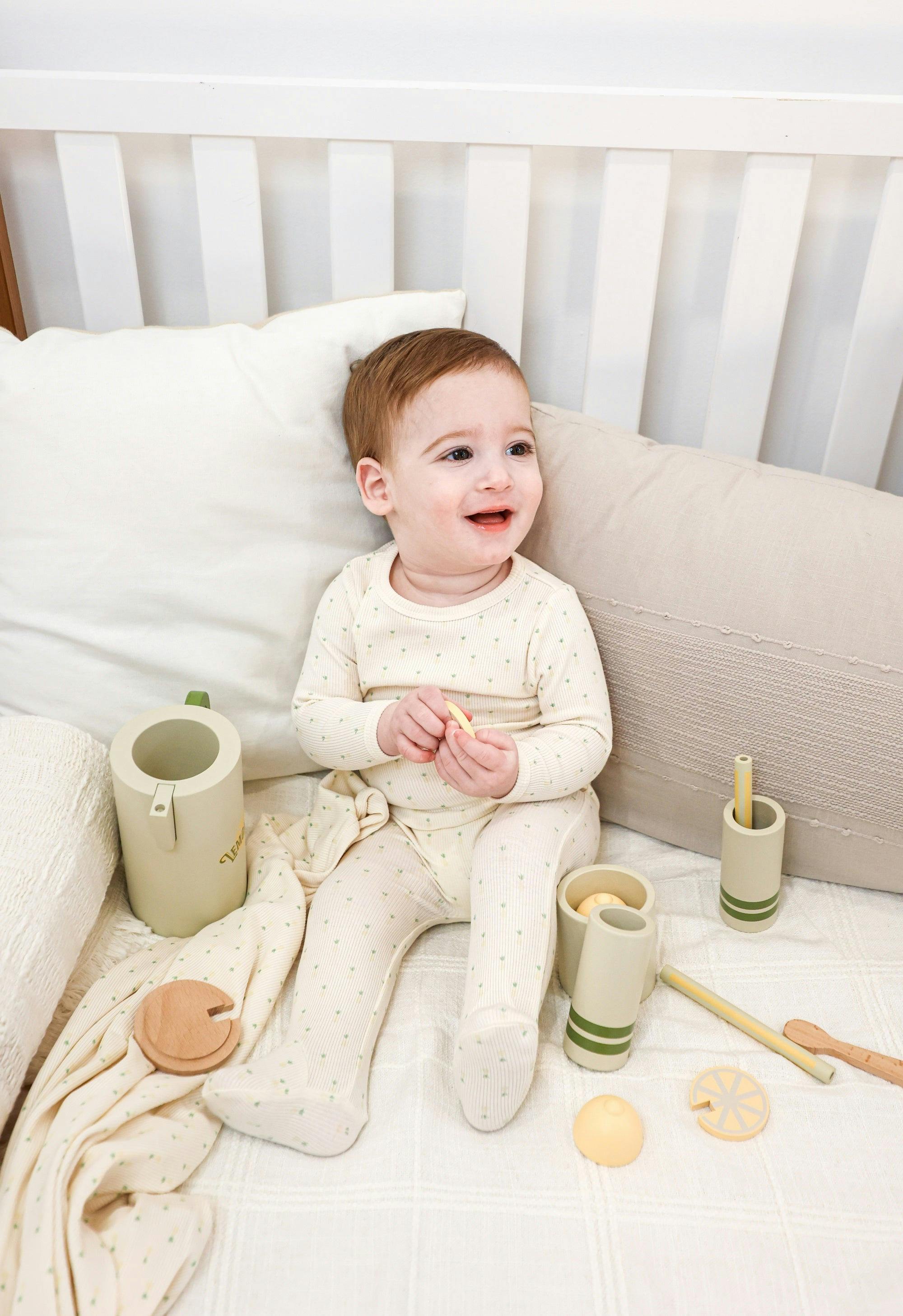 Ribbed Pineapple Footie and Beanie Set