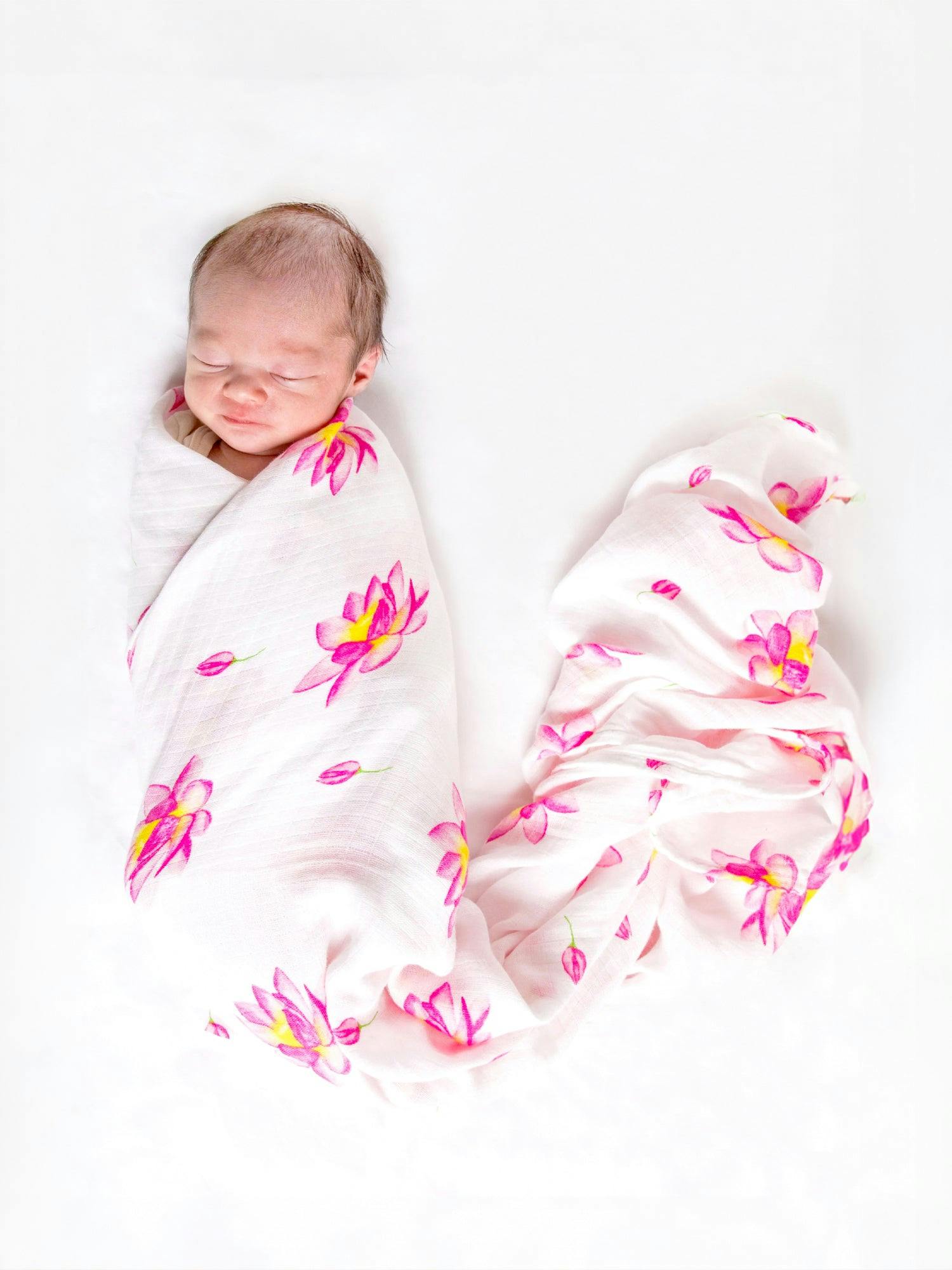 Organic Muslin Swaddle Gift Set