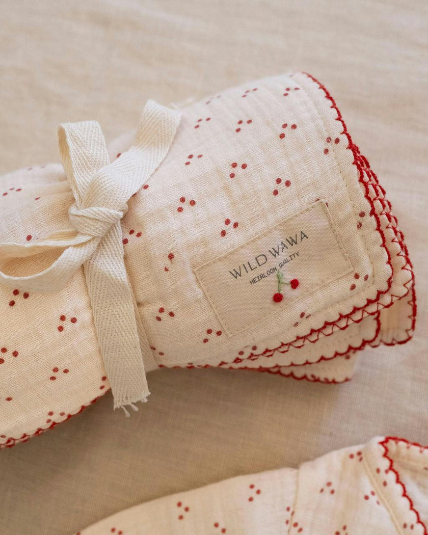 Swaddle w/ Embroidery