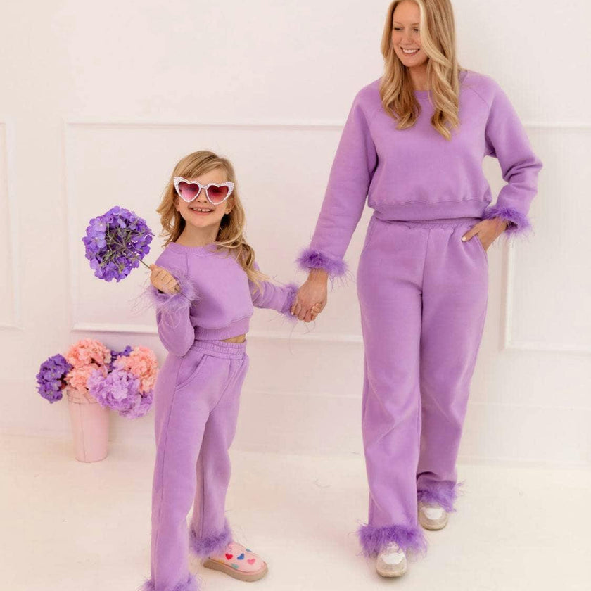 Women's Lavender Feather Athletic Set