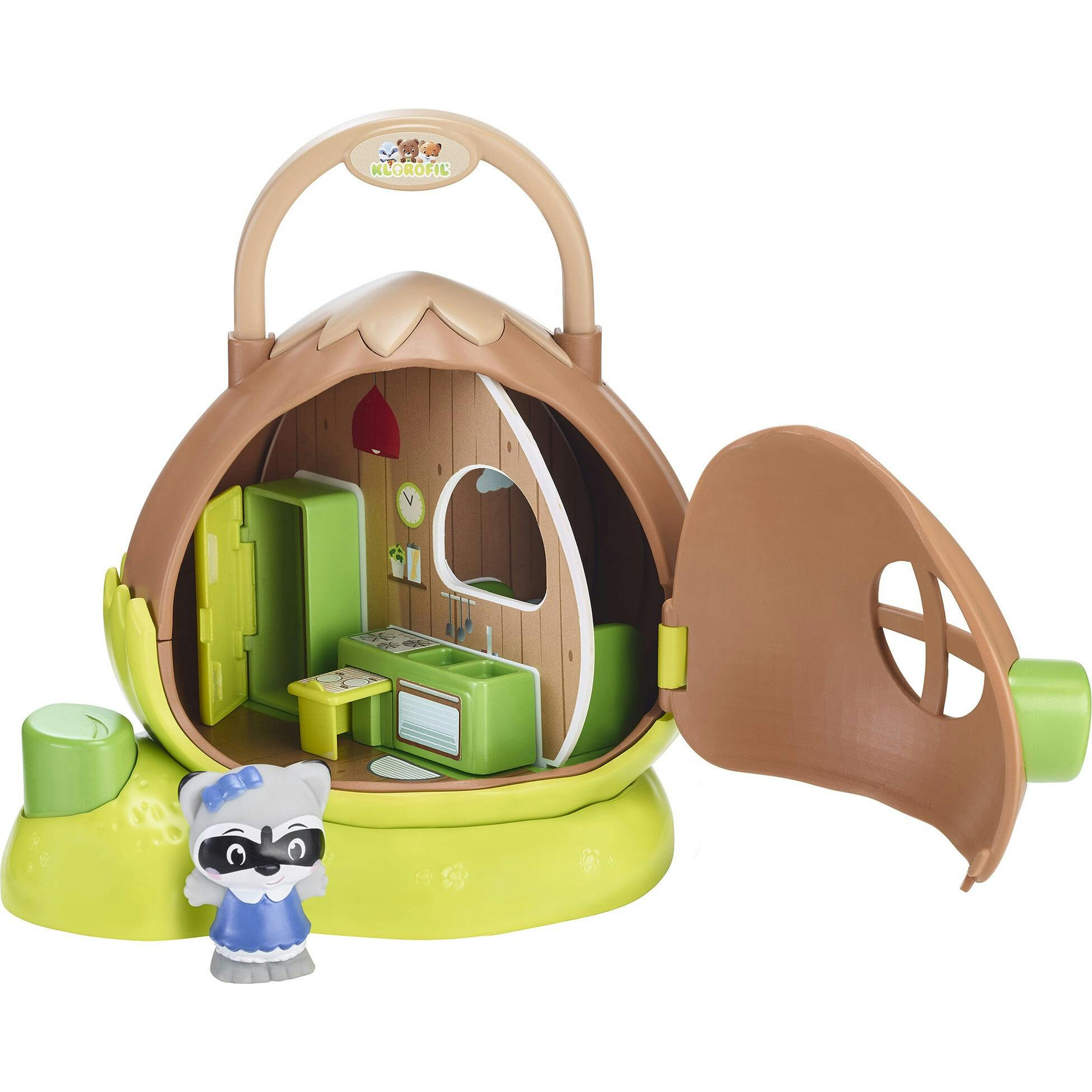 Timber Tots: Hazelnut House & Character