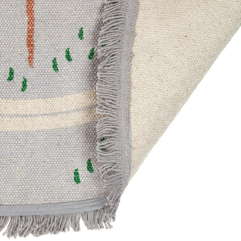 Hand-Woven Fringed Round Rug