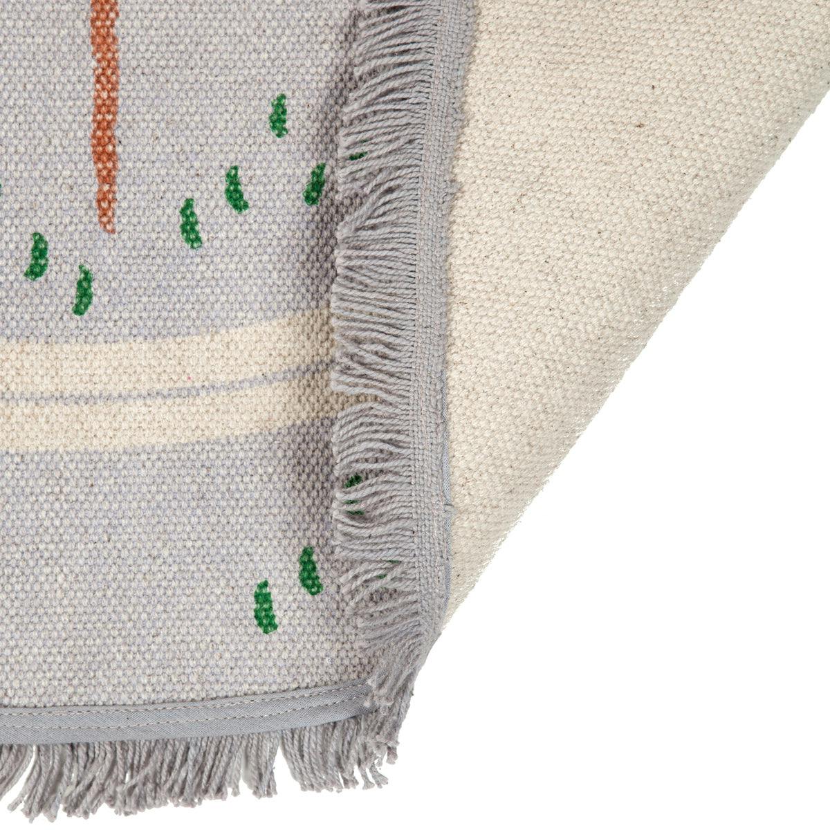 Hand-Woven Fringed Round Rug