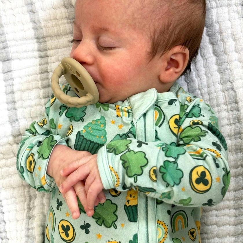 Soft & Stretchy Zipper Footie - St. Patrick's Day