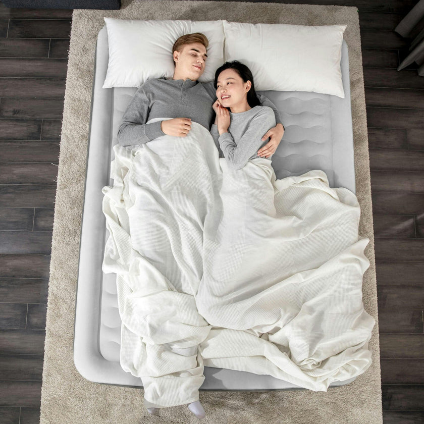 AlwayzAire: 18" Airbed - Queen - Built-In Comfort Pump