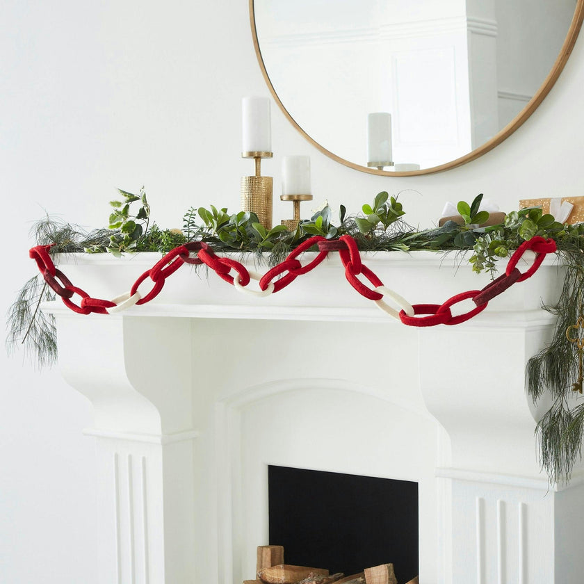 Hand Felted Wool Christmas Garland and Bunting - Loop Chain Red - 6'