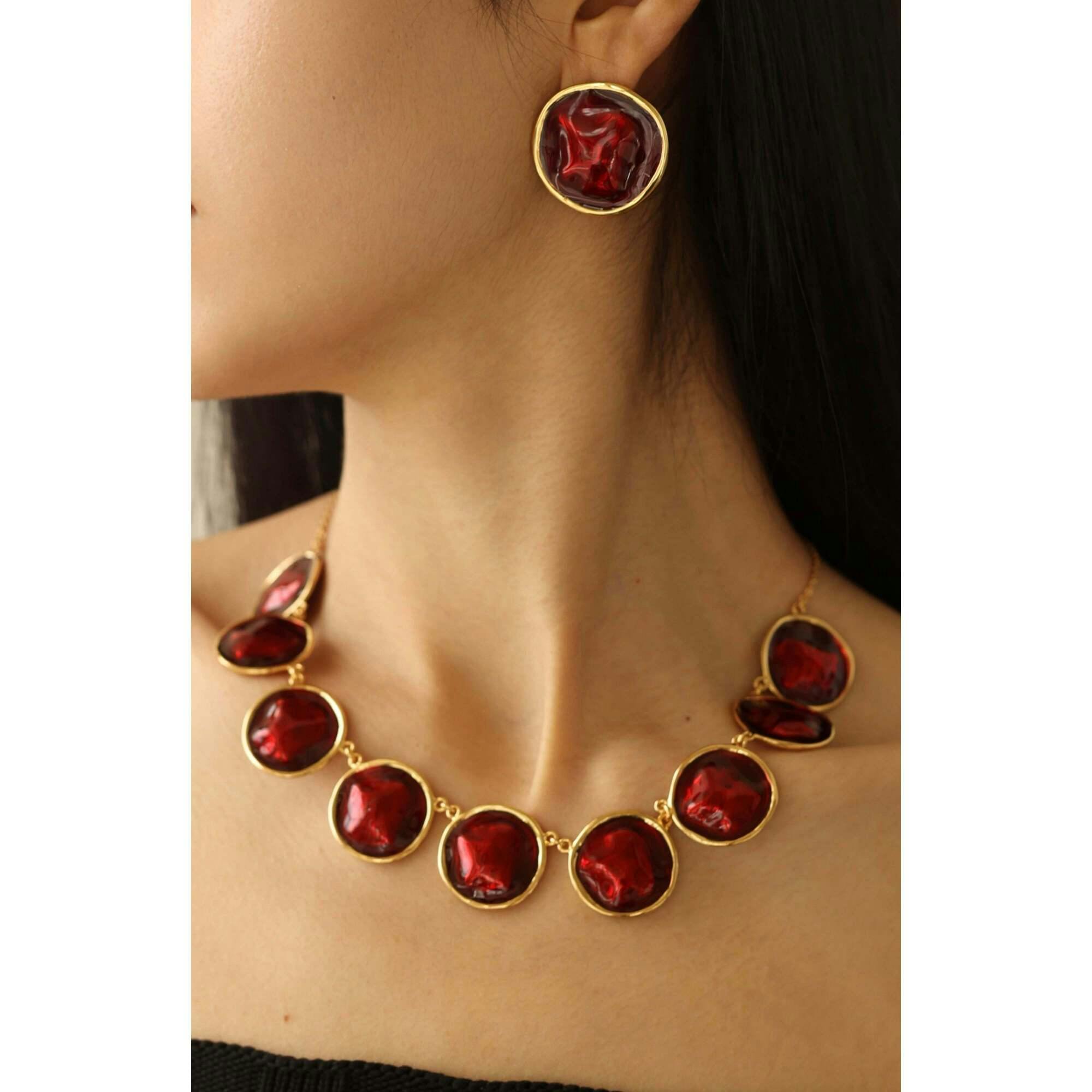 Enamel Ripple Necklace