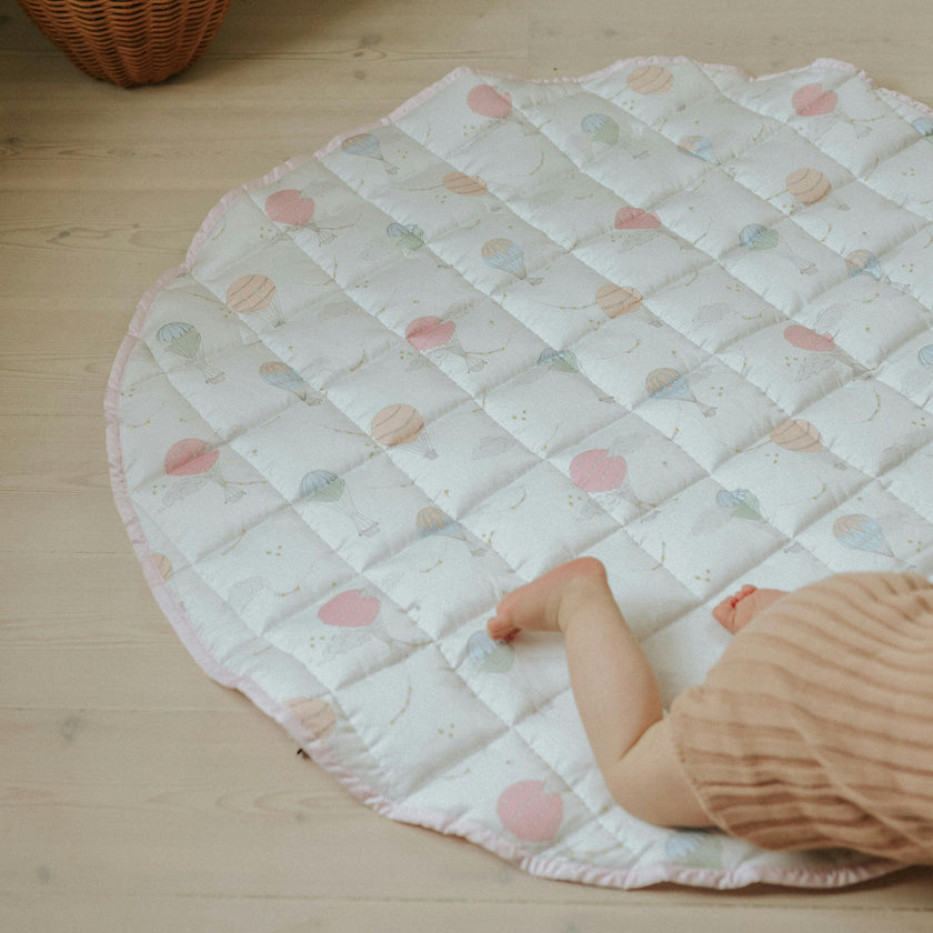 Touch The Sky Print Round Play Mat