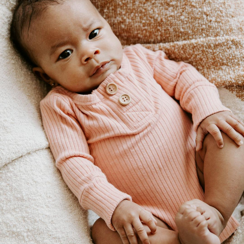Organic Cotton Rib Magnetic Bodysuit