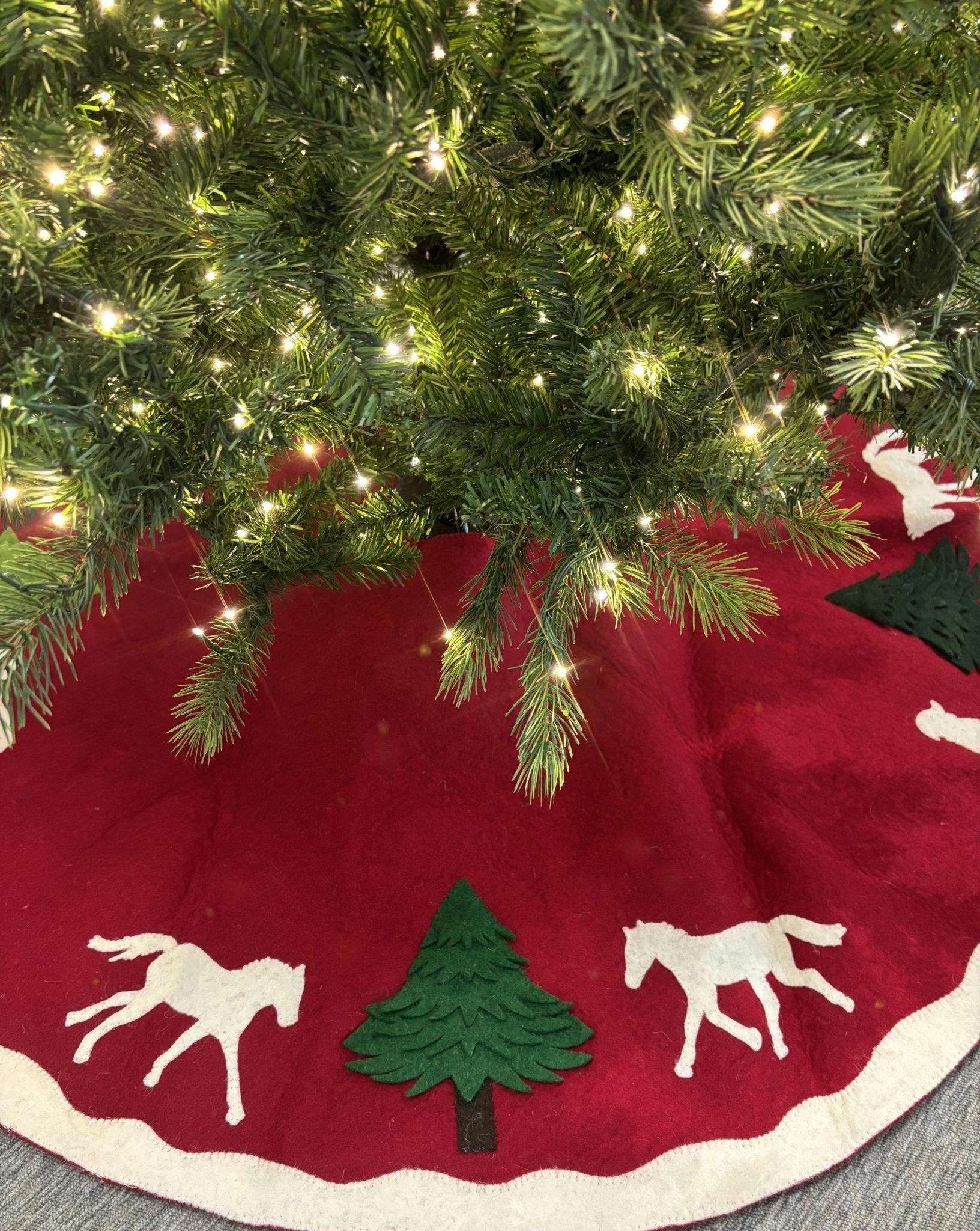 Handmade Dogs and Horses Red Christmas Tree Skirt Hand Felted Wool 60