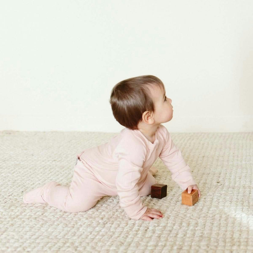 GROW WITH YOU FOOTIE | ROSE — Bamboo Organic Cotton Blend, 0–6M
