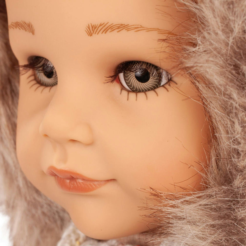 Gotz Hannah Every Season - 19.5" Posable Doll with Extra Outfits & Accessories for Every Season - Long Brown Hair to Wash & Style with Stone Grey Eyes