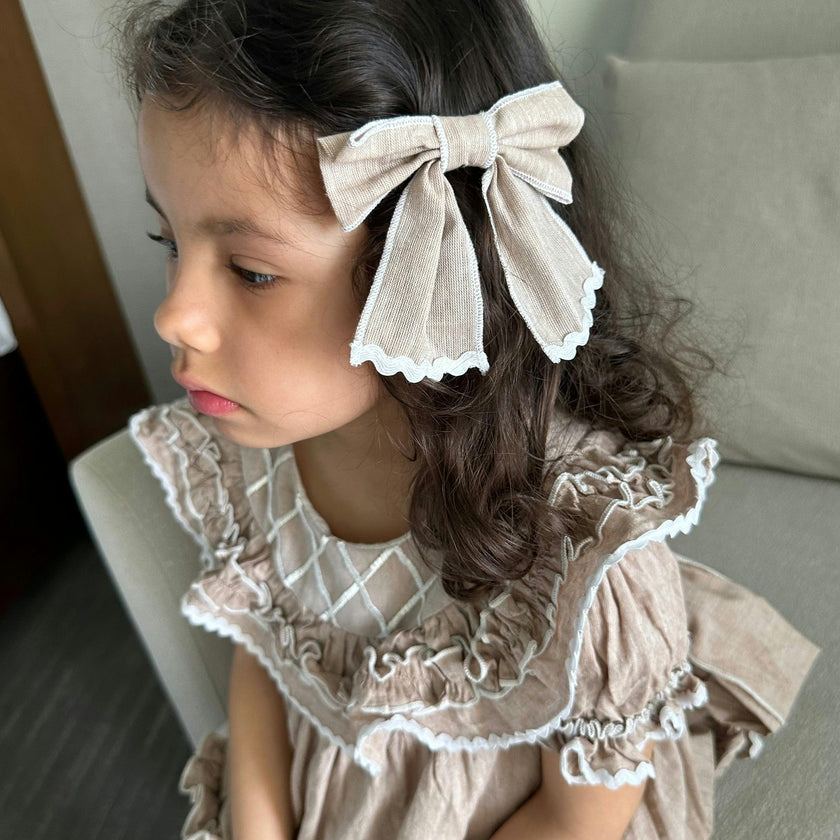 Ashlyn Linen Petite Hair Bow