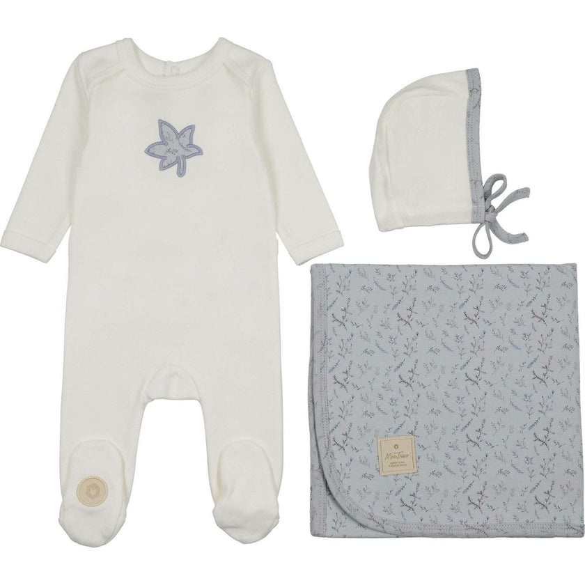 Blooming Leaf Layette Set