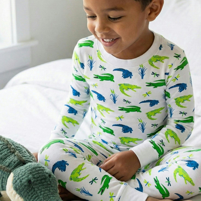 The Organic Long Sleeve Pajama Set [Later Gator]