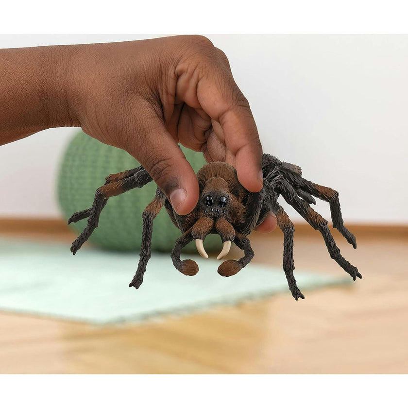 Schleich Wizarding World of Harry Potter: Aragog Collectible Figurine