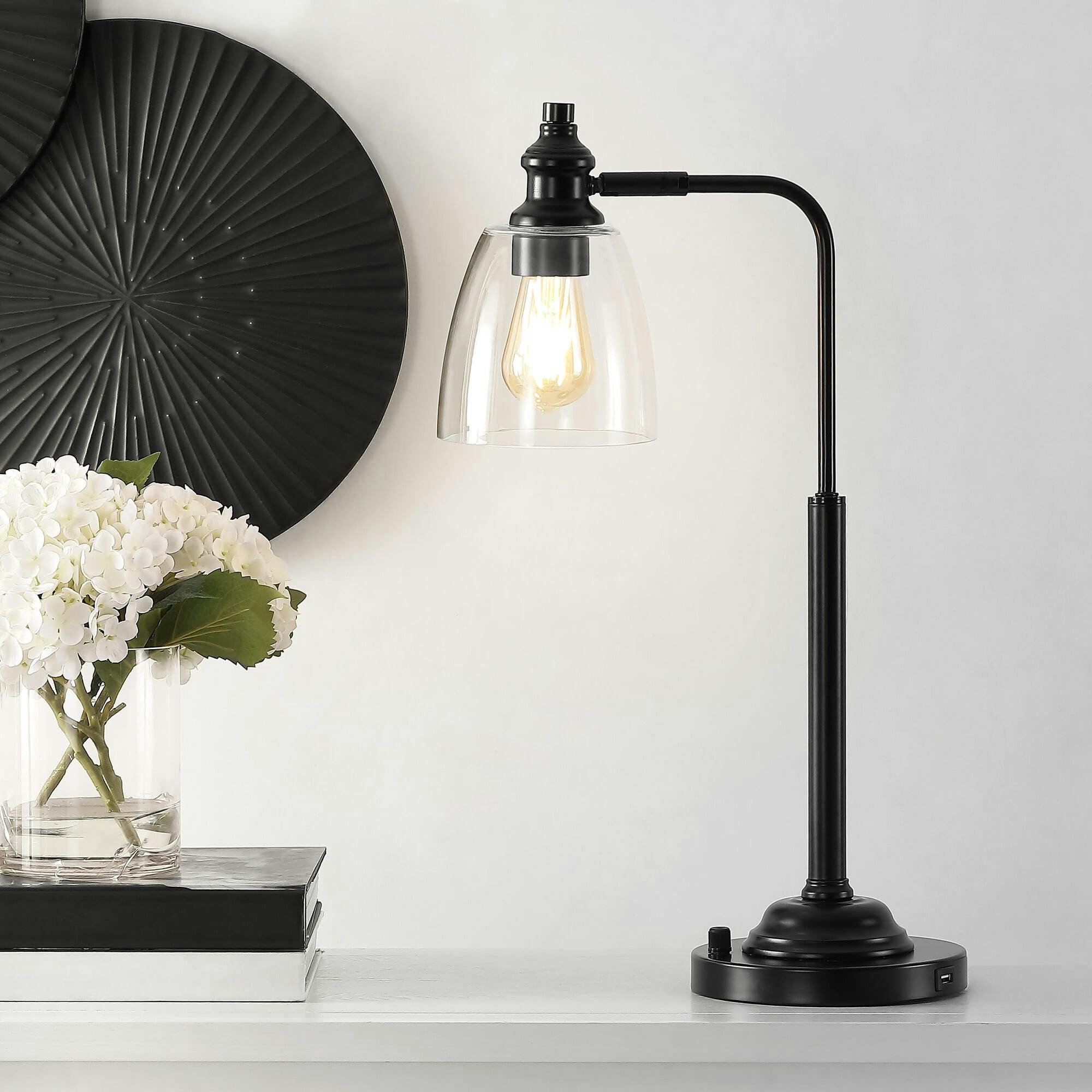 Rino Iron Table Lamp