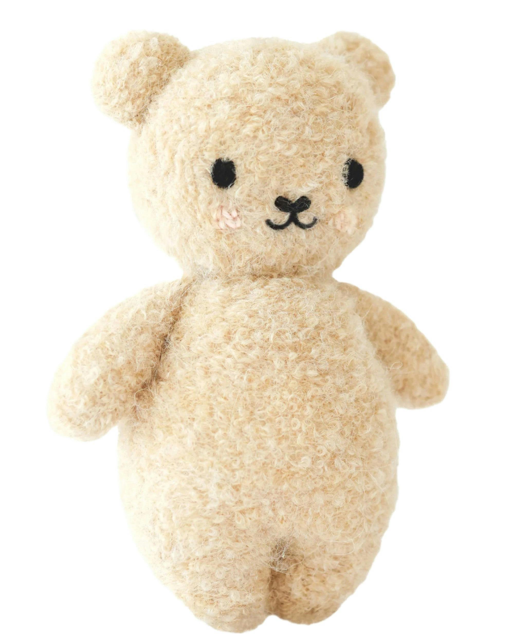 Baby bouclé bear (honey)
