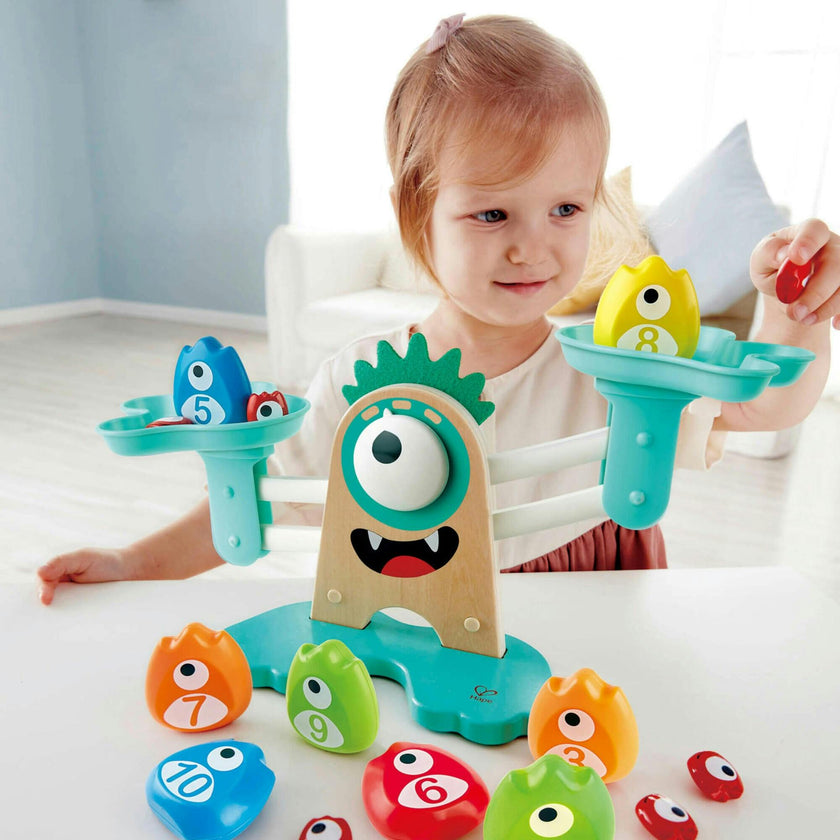 Monster Math Balance Scale W/ Monster Family Figures