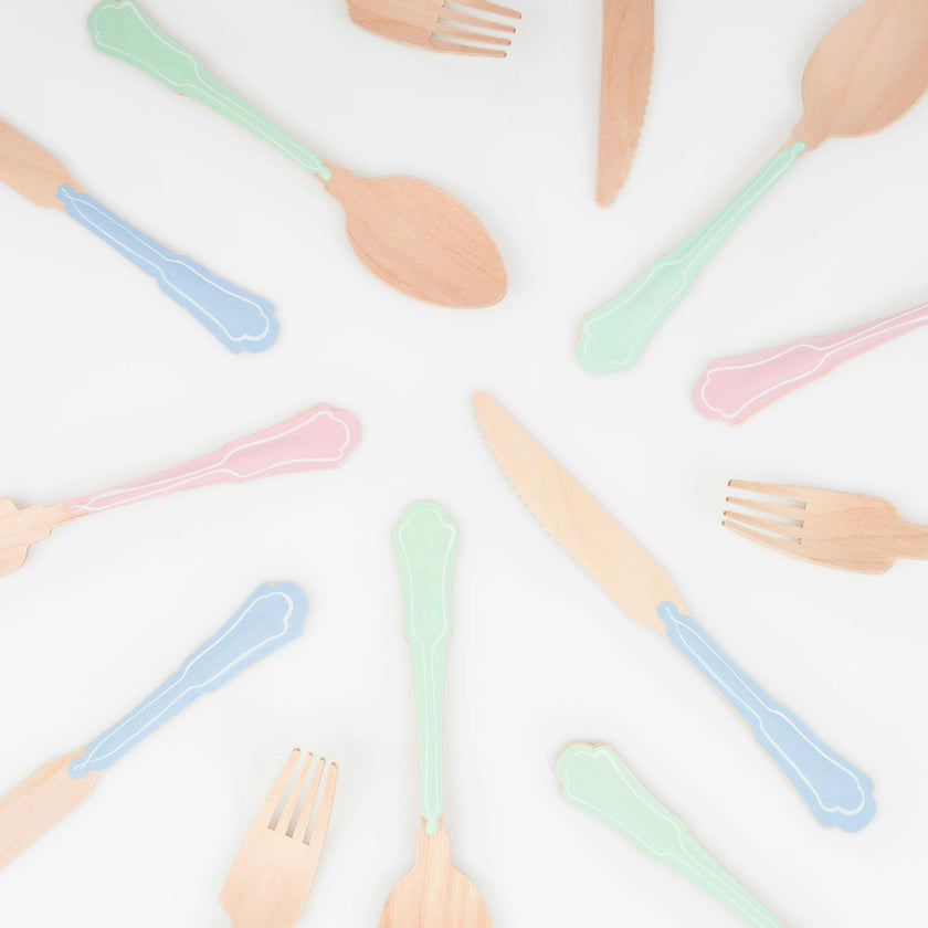 Elegant Mixed Color Wooden Cutlery Set