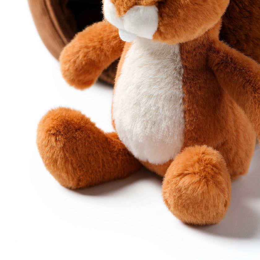 McHugs Oak Squirrel House Scene Weighted Plush 18cm