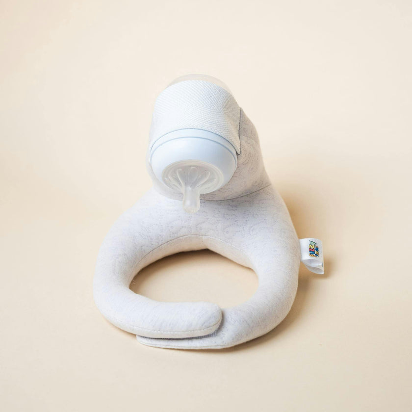Baby Bottle Pillow Holder for Parents - "Look Ma No Hands"