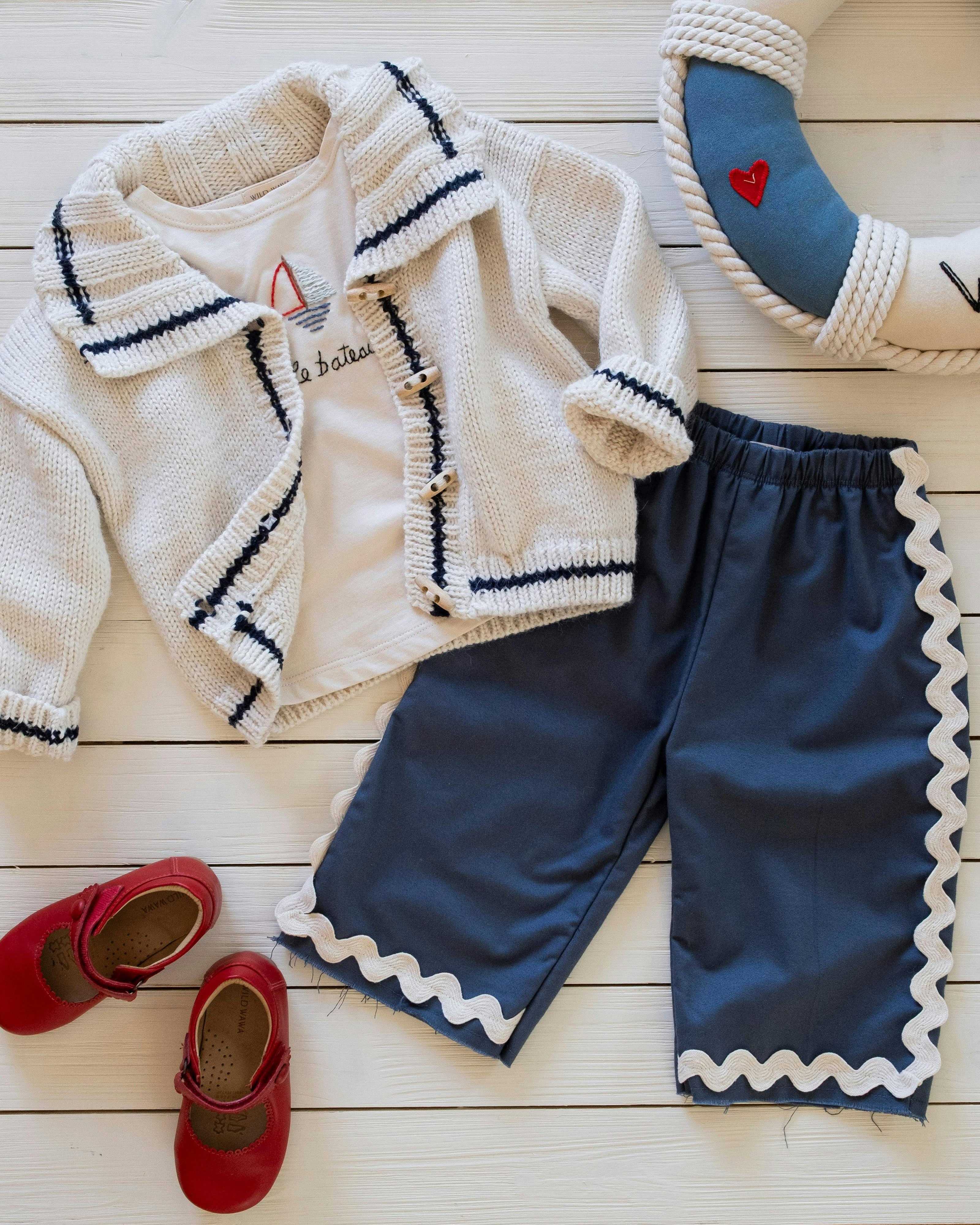 Sail Away Cardigan in Salt/Navy