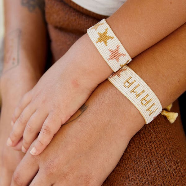 Mini & Me: MAMA and Kids Star Beaded Bracelet Set