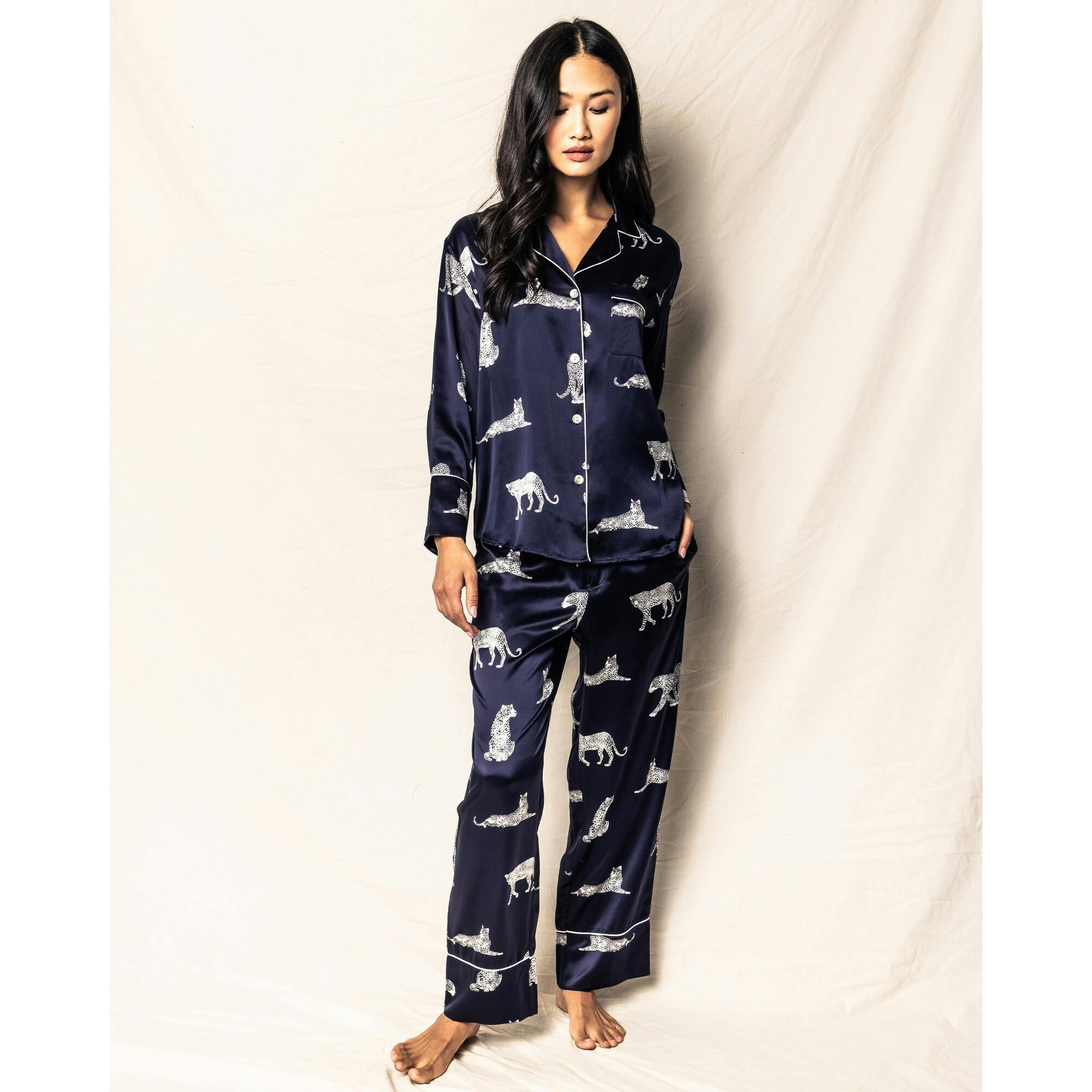 Women's Silk Pajama Set in Panthère de Nuit