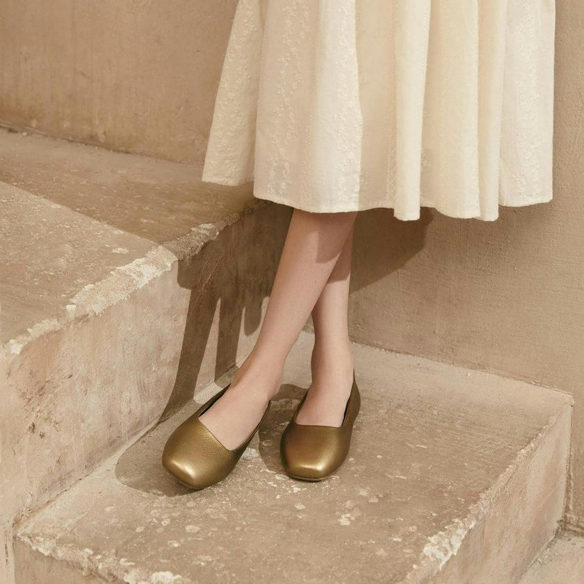 Ember Square Toe Leather Flats