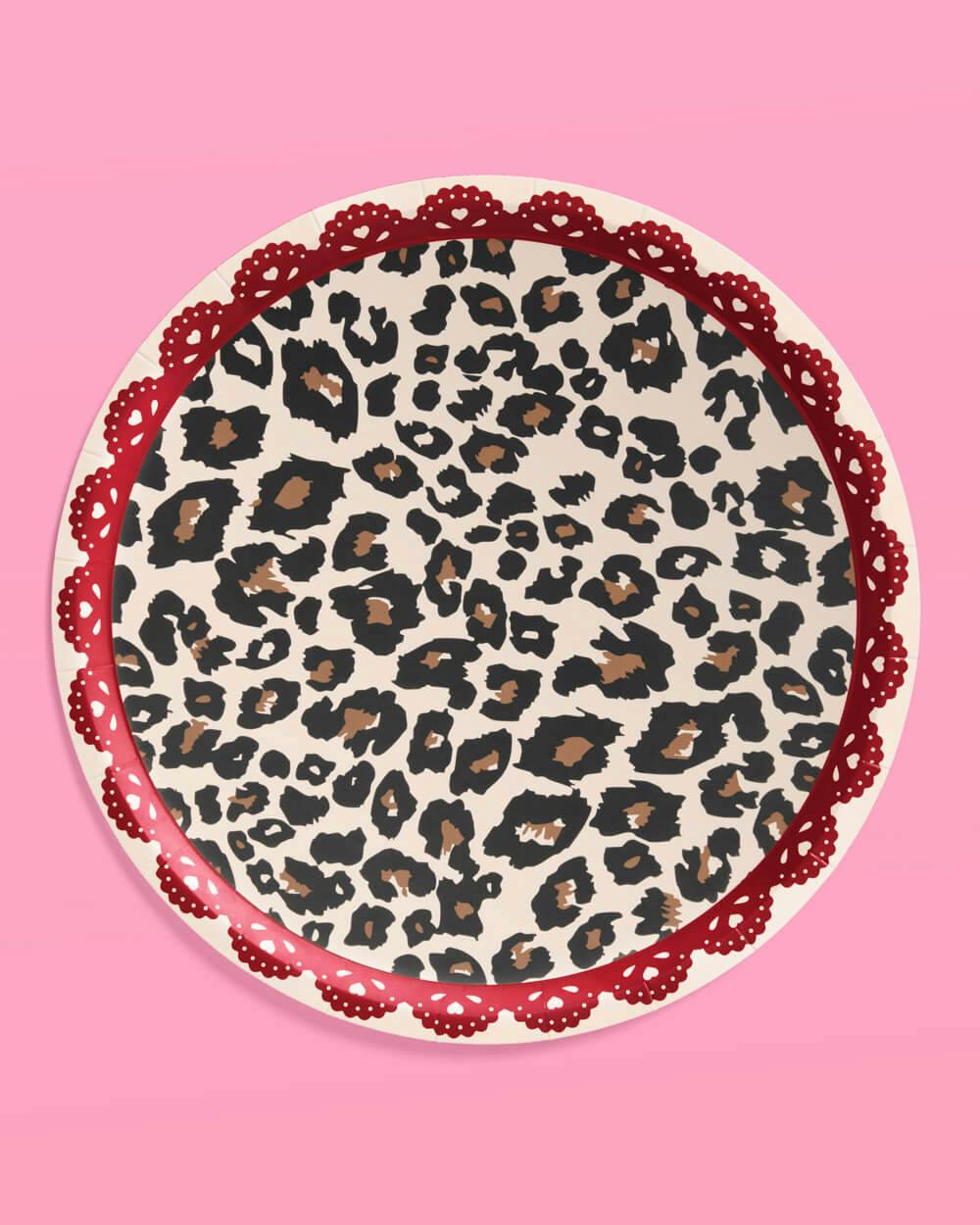 Wild Thing Plates - 25 paper plates