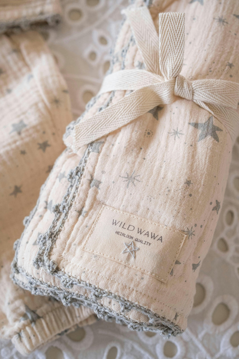 Crochet Trim Swaddle