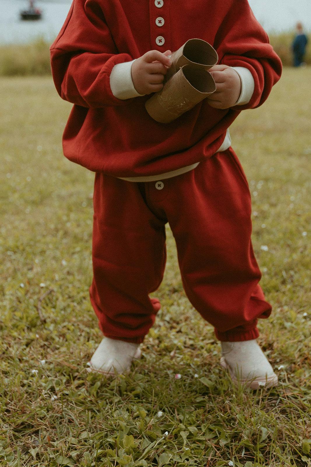 Bailey Set in Clay Red