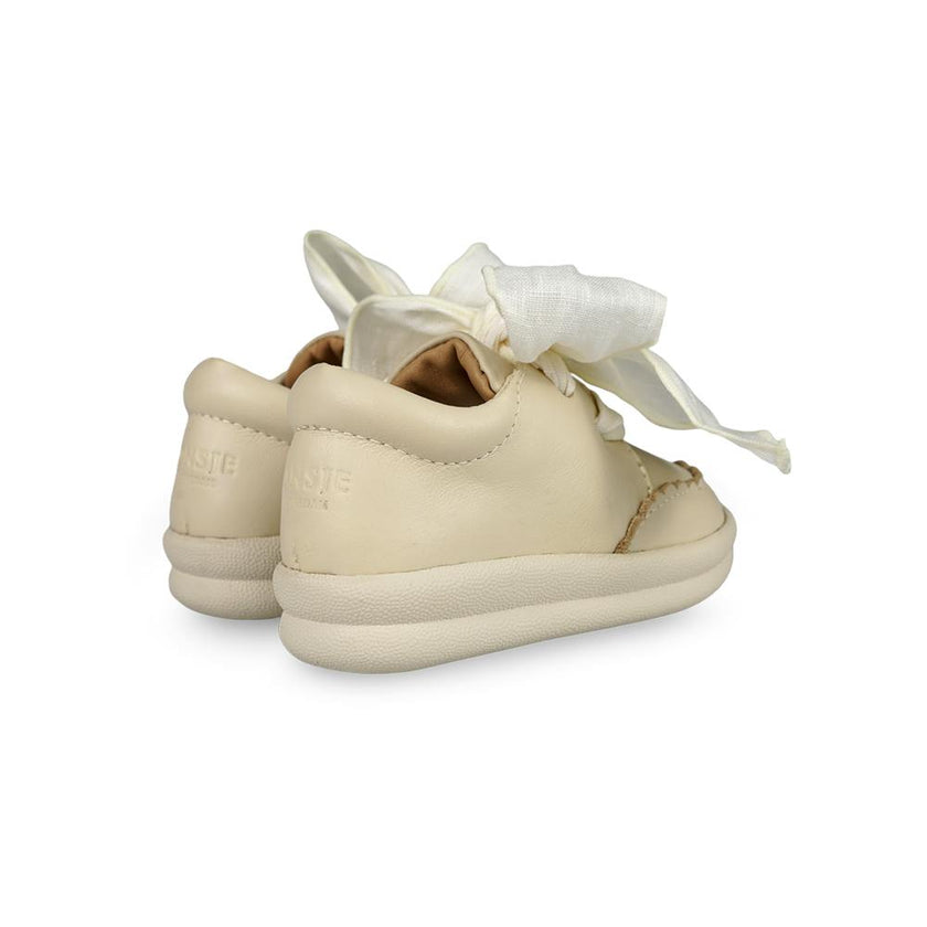 Brookli Sneakers | Cream Leather