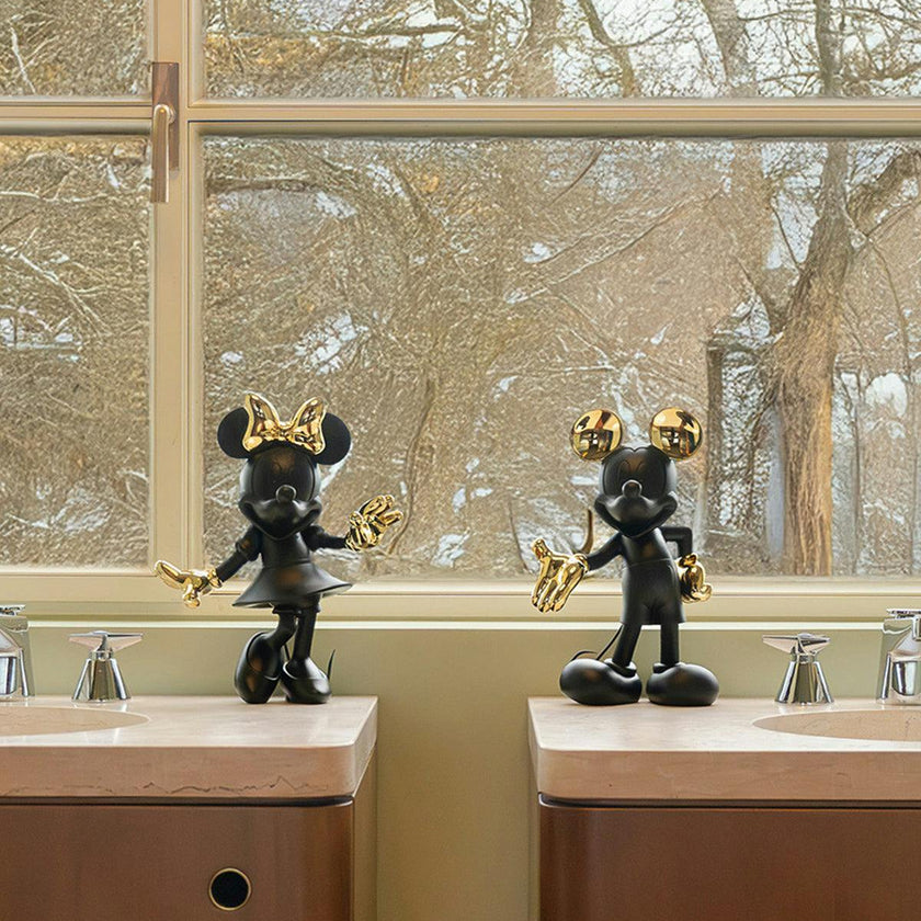 Minnie Mouse WELCOME Black & Gold 12in