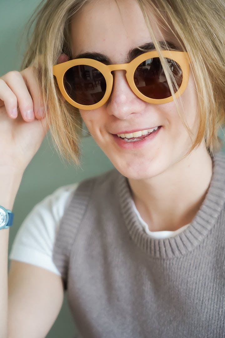 Classic | Sustainable Sunglasses | Plant-Based Bendable Polarized - Adult | 15+ Y | Buckwheat